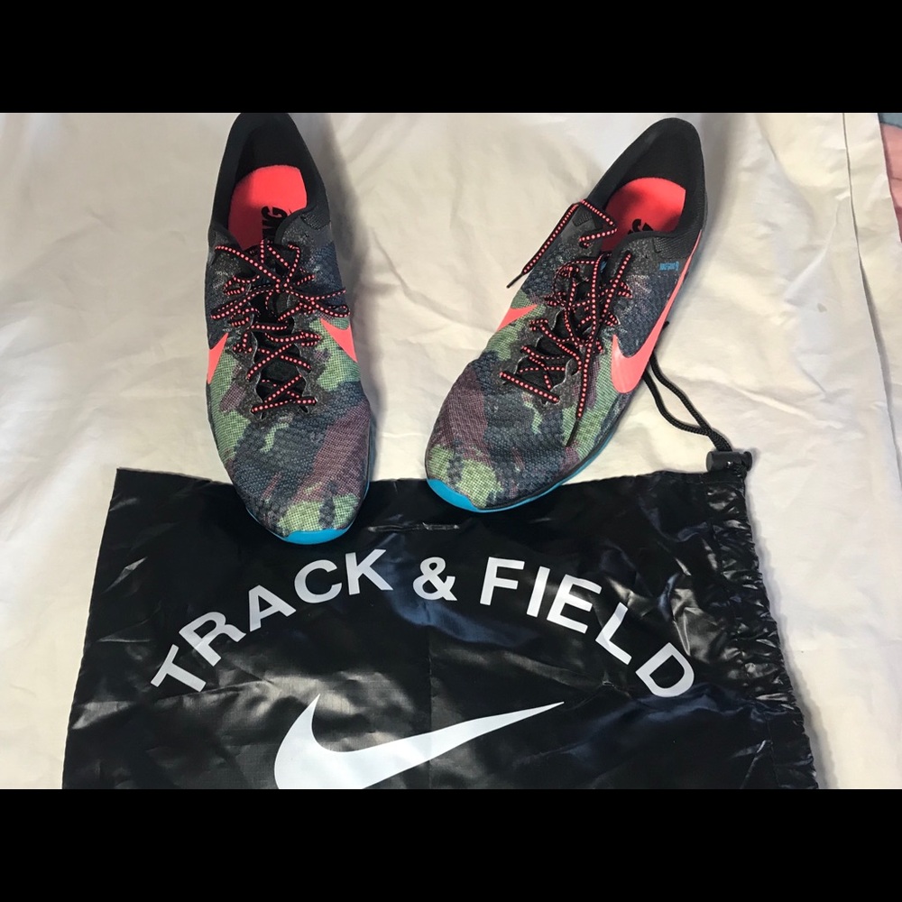 Nike cross country flats. NWOT